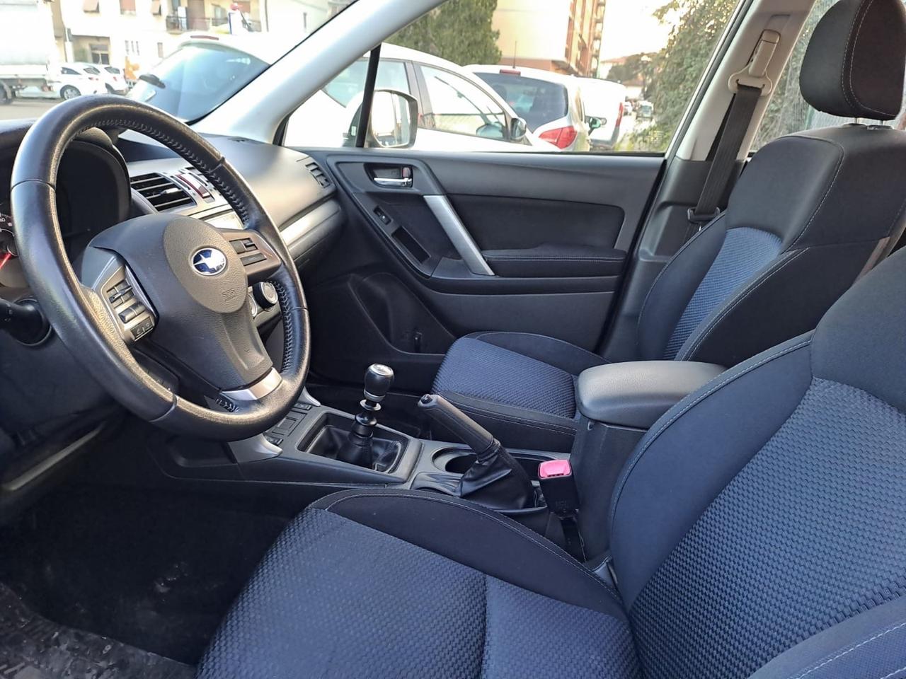 Subaru Forester 2.0D-L Exclusive