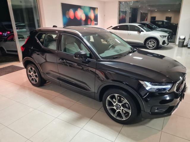 VOLVO - XC40 - D4 AWD Geartronic Tetto Pelle