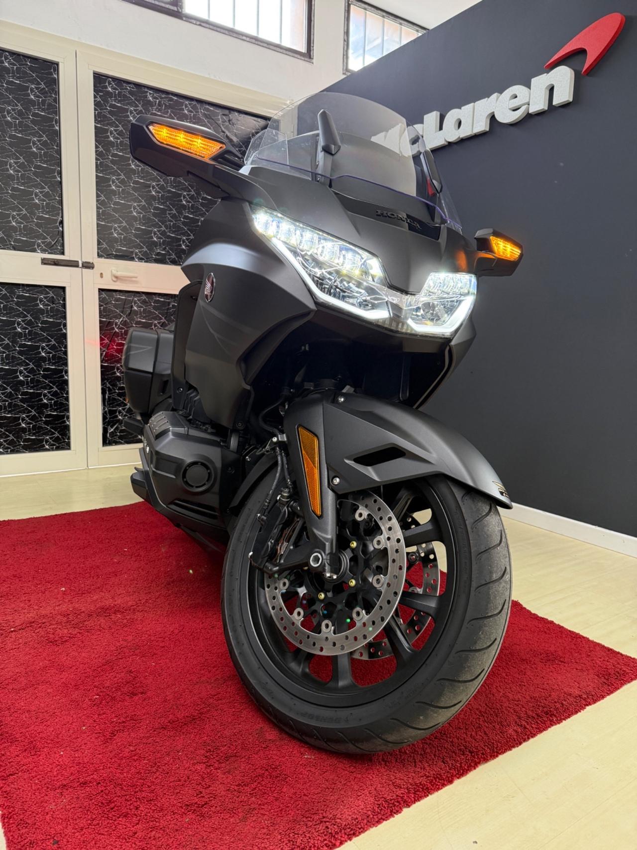 Honda GL 1800 Gold Wing Bagger 50 Anniversary