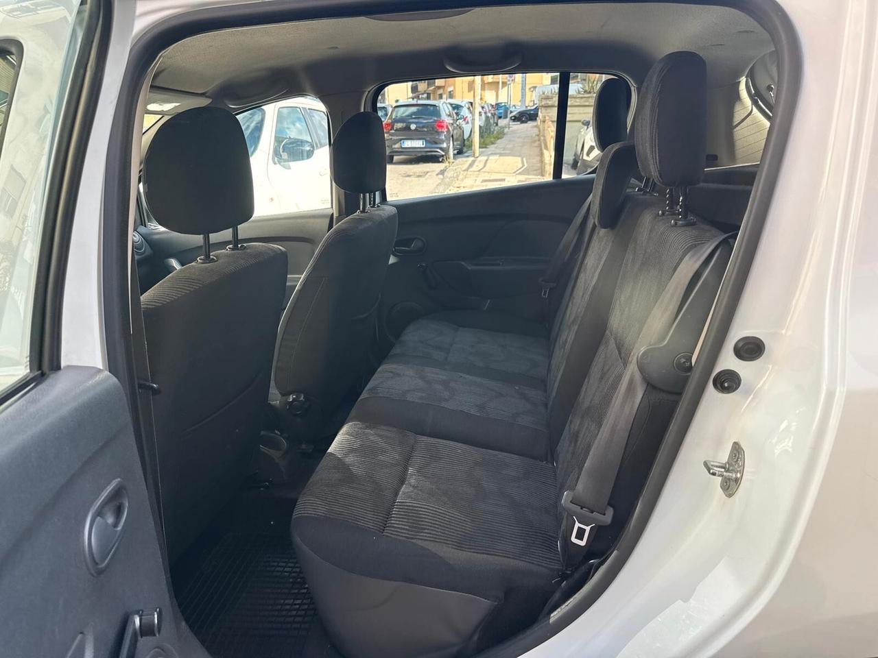 Dacia Sandero 1.5 dCi 8V 75CV Lauréate