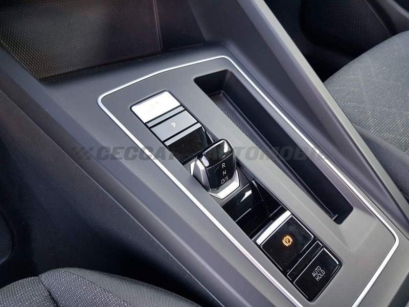 Volkswagen Golf 1.0 eTSI EVO DSG Life