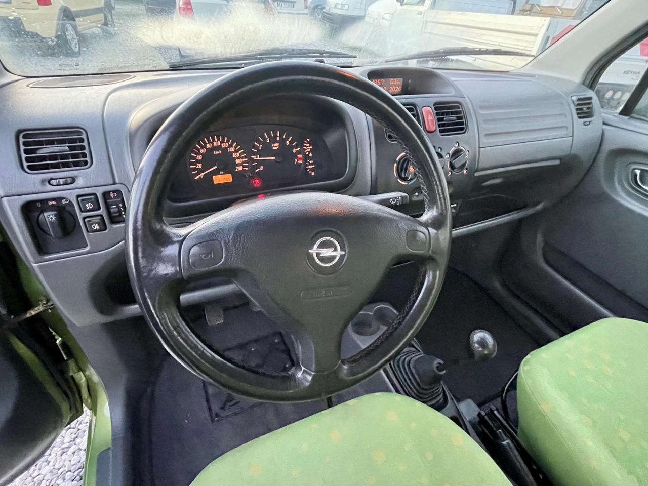 Opel Agila 1.0 12V Comfort