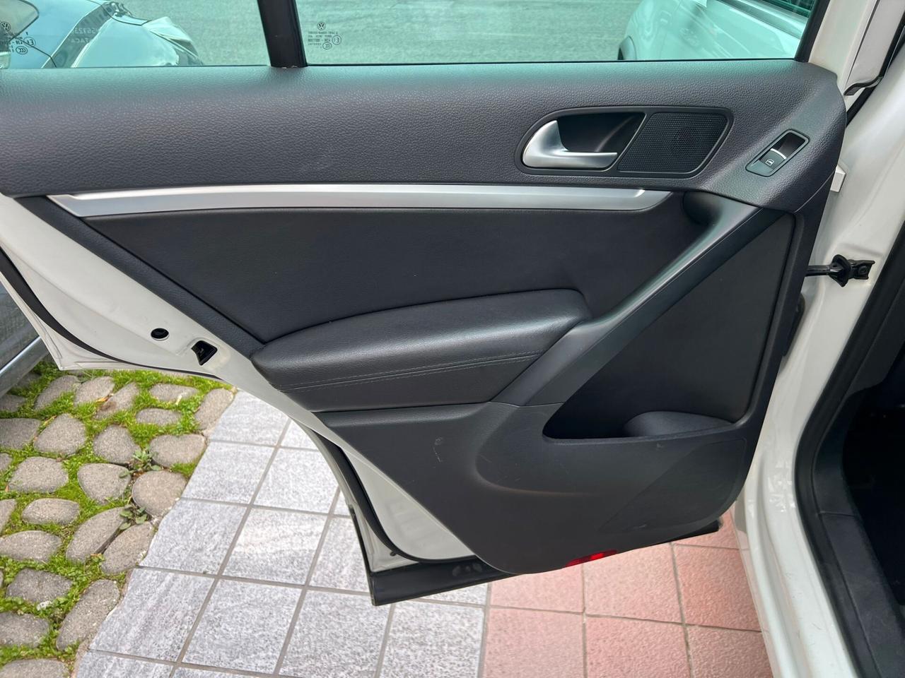 Volkswagen Tiguan 2.0 TDI 110 CV R - Line BlueMotion Technology