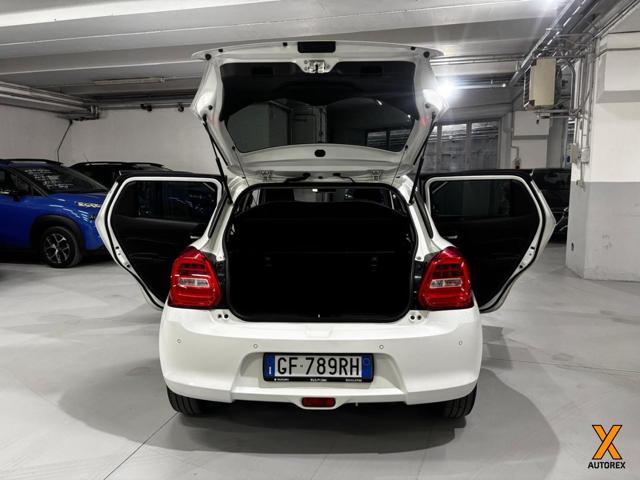 SUZUKI Swift 1.2 Hybrid Top