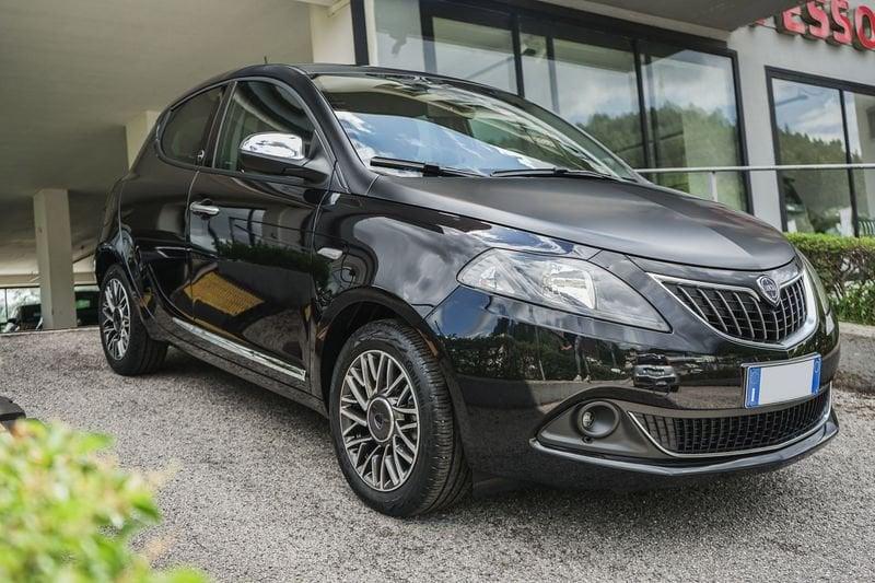 Lancia Ypsilon 1.0 FireFly 5 porte S&S Hybrid Gold