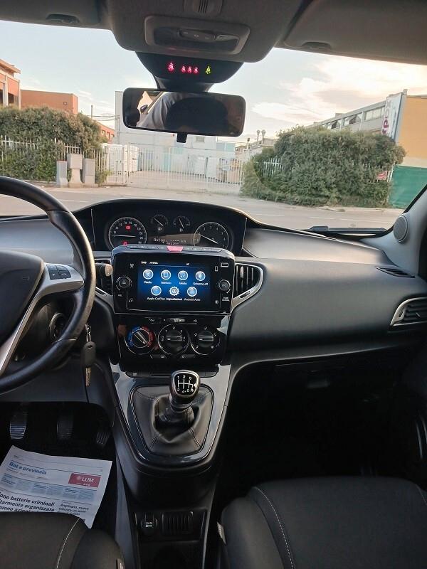 LANCIA YPSILON 1.0 FireFly 70 CV S&S GOLD HYBRID