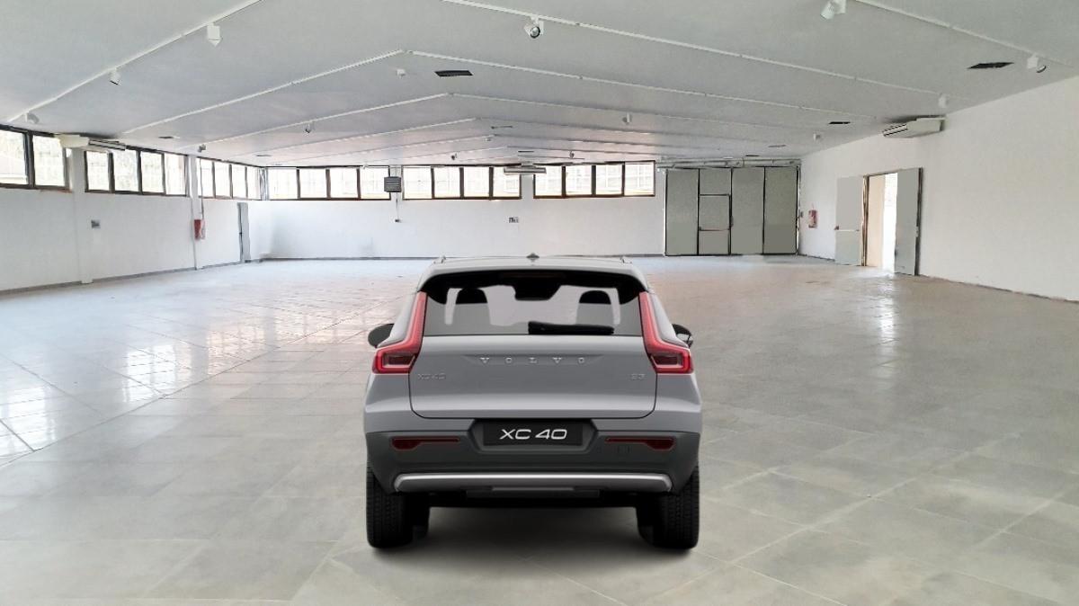 VOLVO Xc40 B3 Mild Hybrid Automatico Core