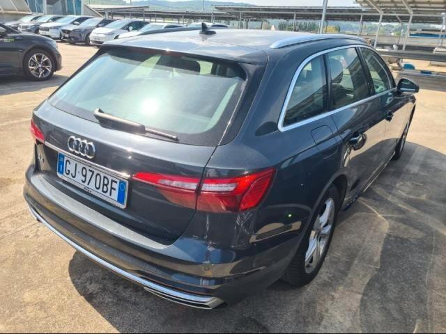 AUDI A4 Avant 35 2.0TDI 163CV S-Tronic Business