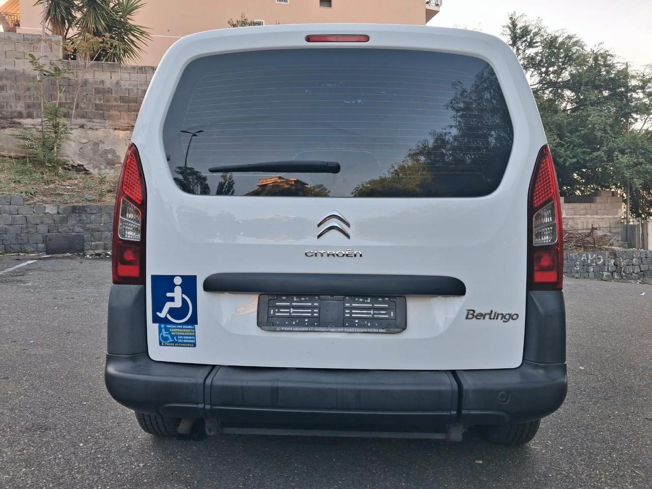 Citroen Berlingo pianale ribassato rampa trasporto disabili