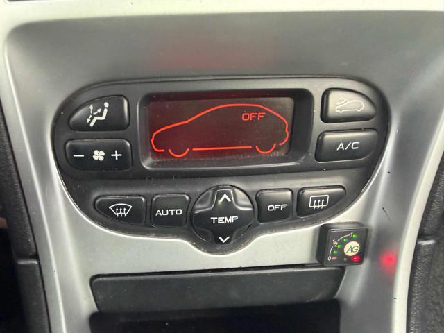 PEUGEOT 307 1.6 16V CC senza nessun lavoro da fare