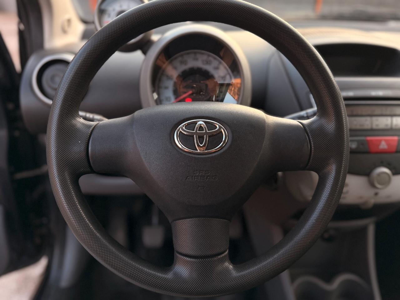 Toyota Aygo 1.0 12V VVT-i 5 porte