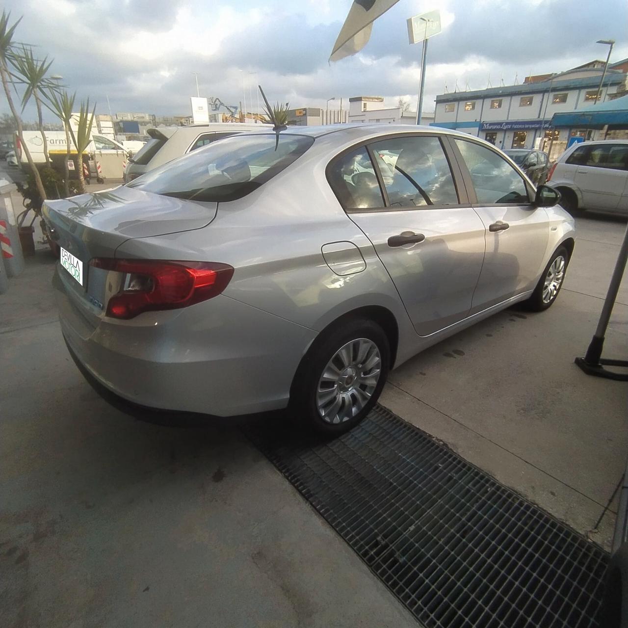 Fiat Tipo 1.0 4 porte