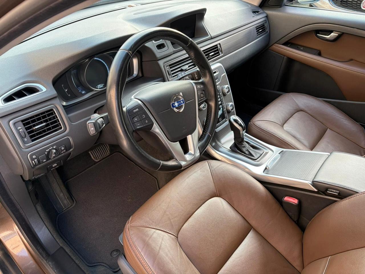 Volvo XC 70 D4 AWD Geartronic Business*EURO5B*FULL