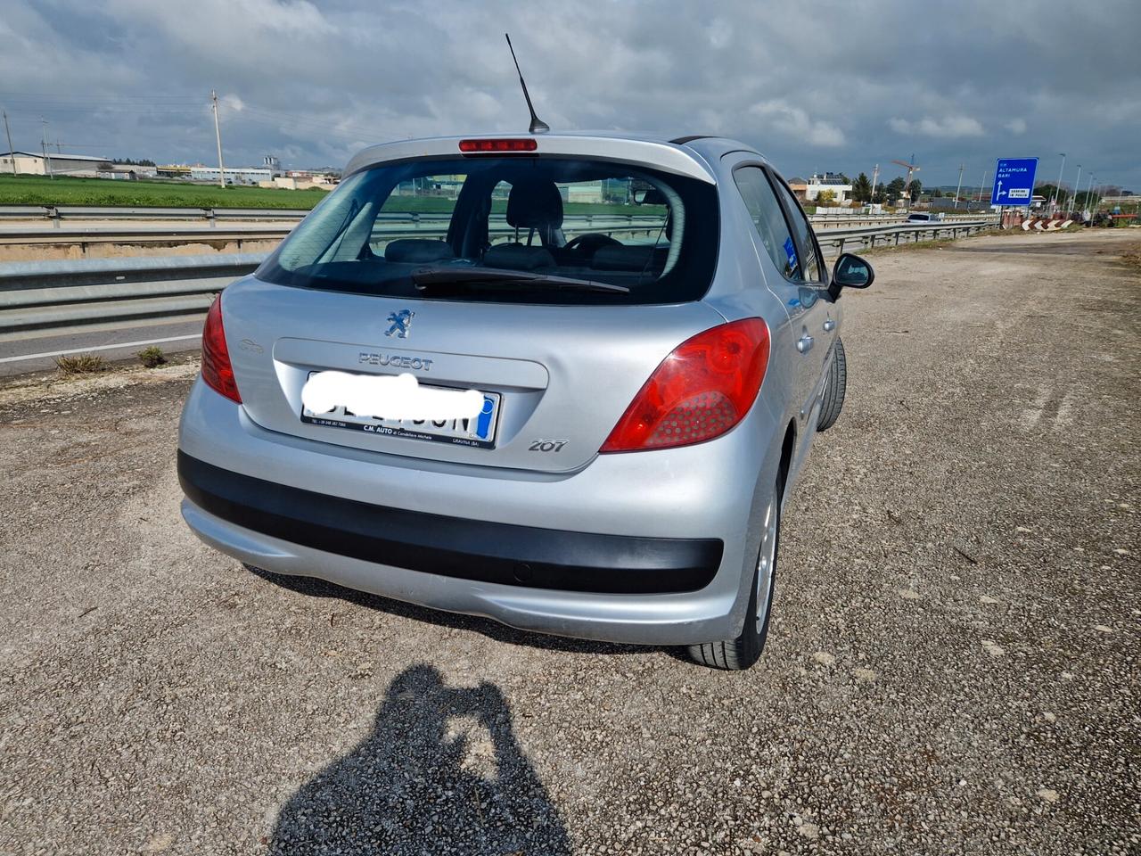 Peugeot 207 1.4 HDi 70CV 5p. ONE Line