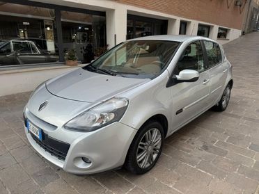 RENAULT Clio 1.2 16V TCE 100CV 5 porte Luxe GPL