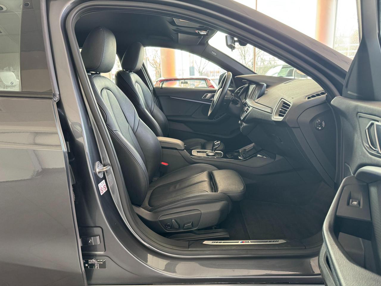 BMW 118 i Msport 140cv auto M SPORT