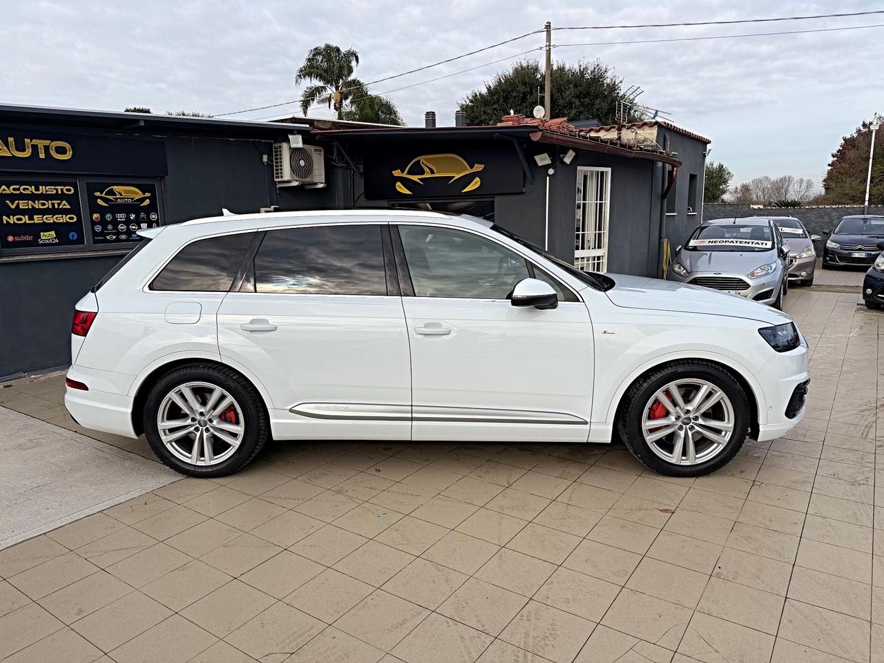 Audi Q7 3.0 TDI 272 CV quattro tiptronic Business Plus Garanzia 12 Mesi