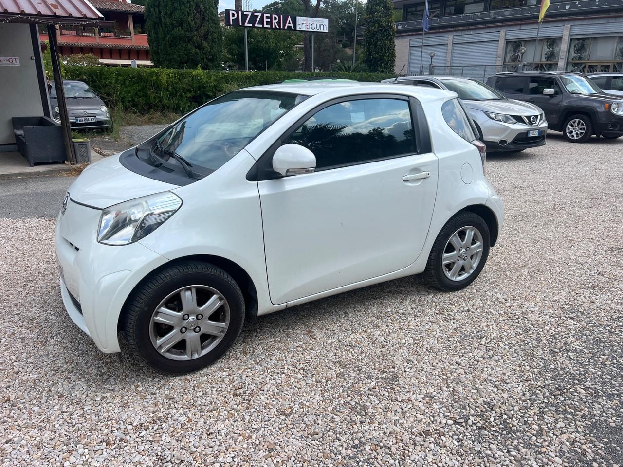 Toyota iQ 1.0 High Collection