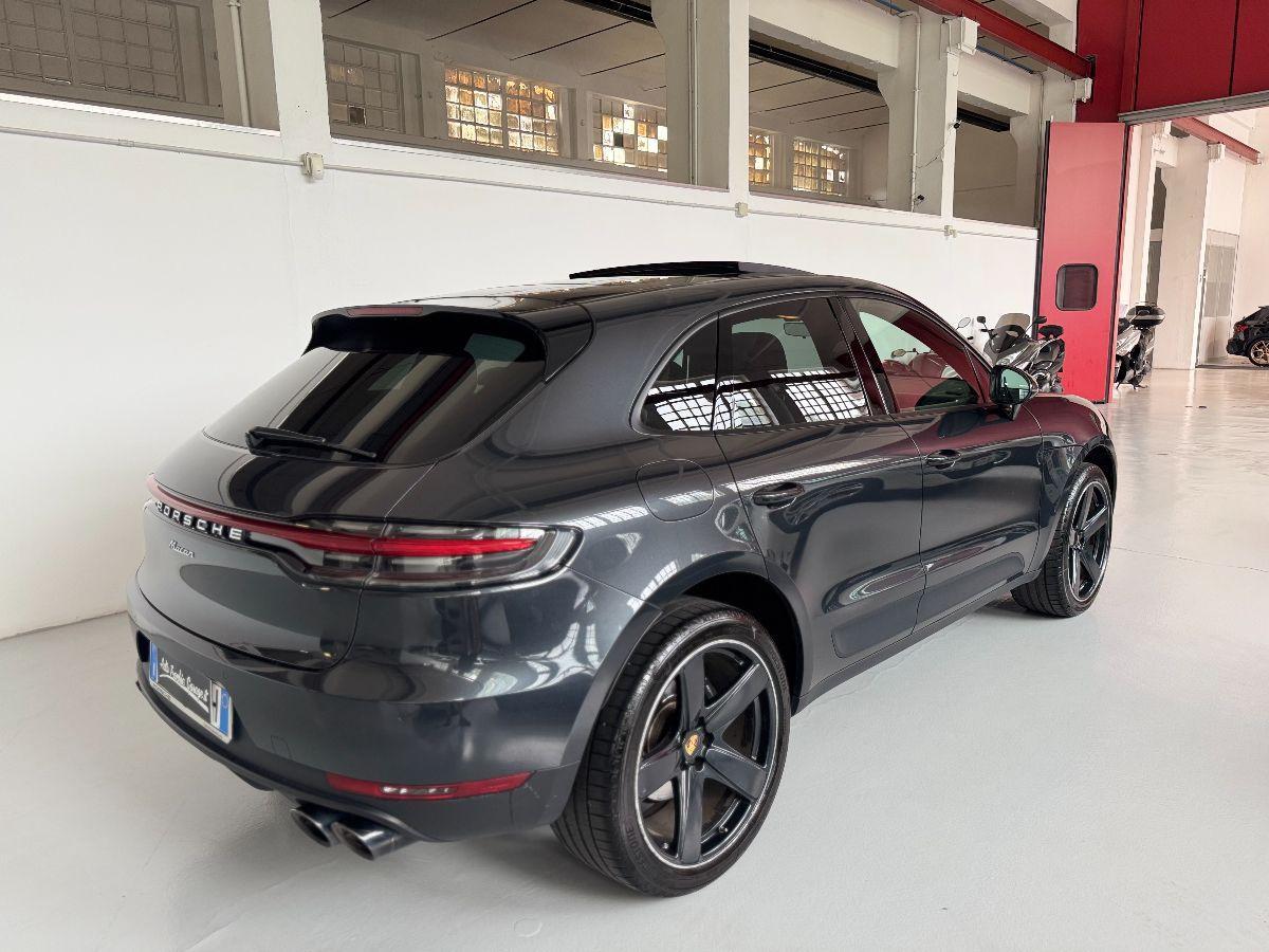 PORSCHE - Macan - 2.0