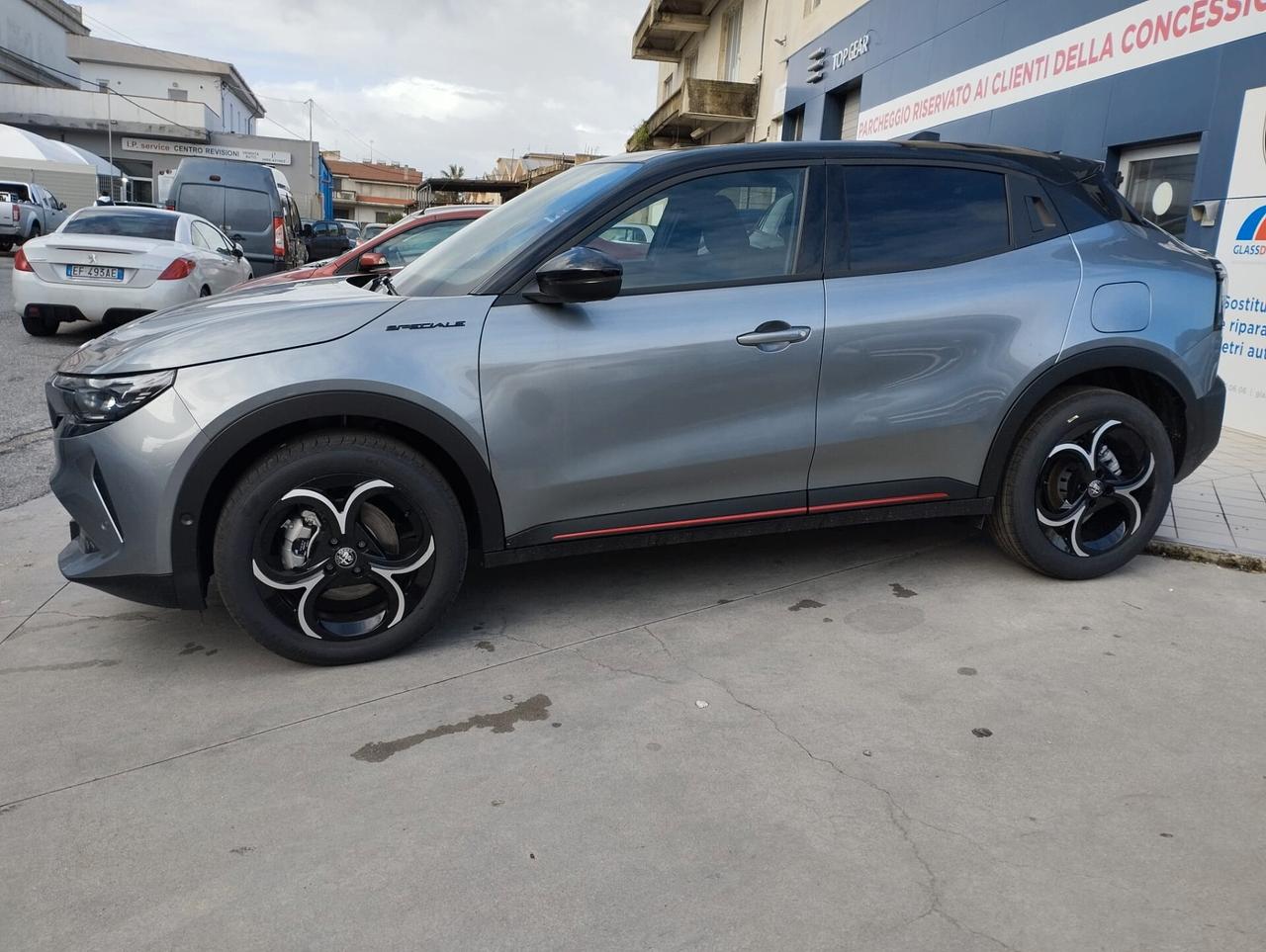 Alfa Romeo Junior 1.2 145 CV Hybrid eDCT6 Speciale