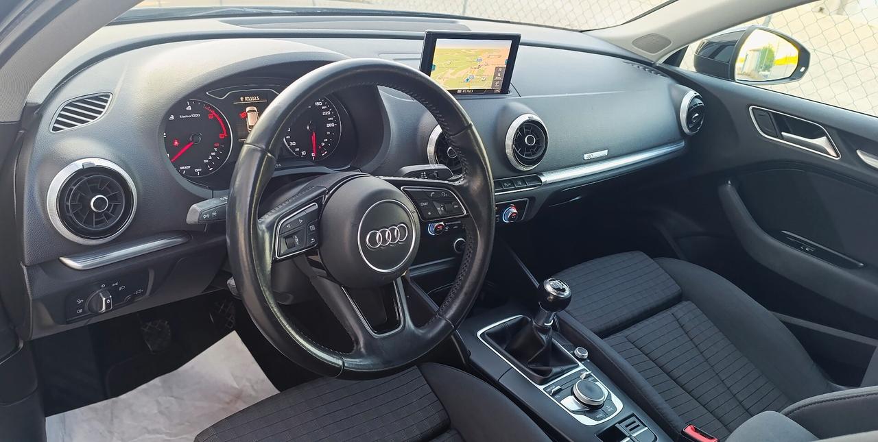 Audi A3 SPB 1.6 TDI 110cv Sport - Uniproprietario - Service completo