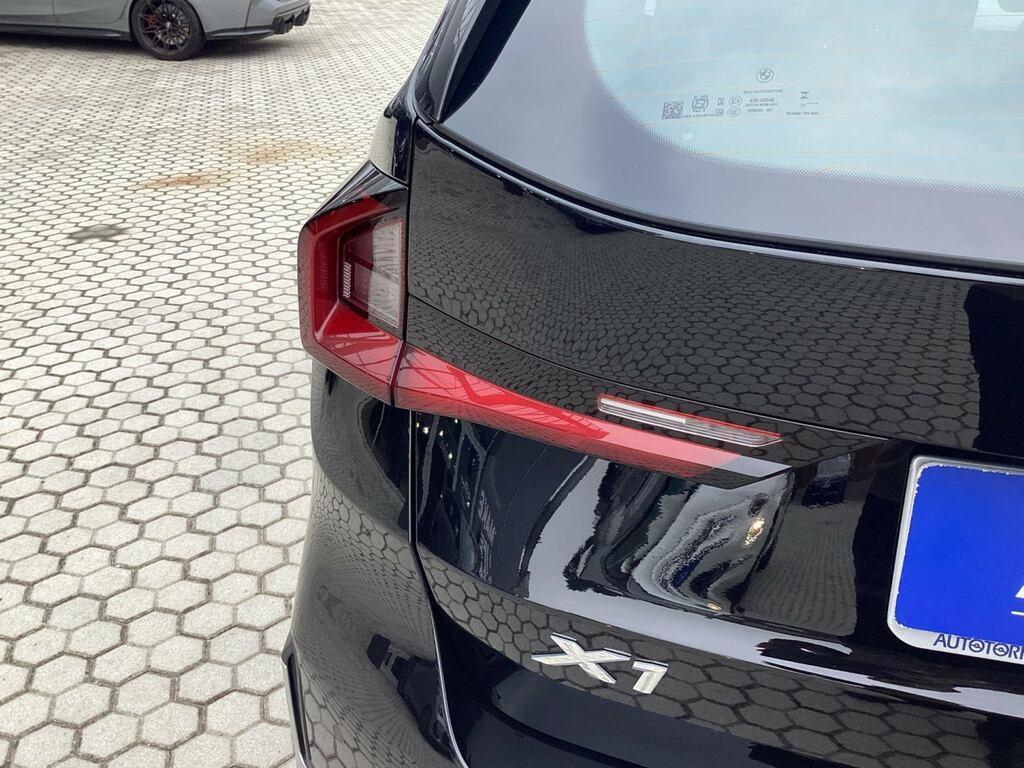 BMW X1 18 i sDrive DCT