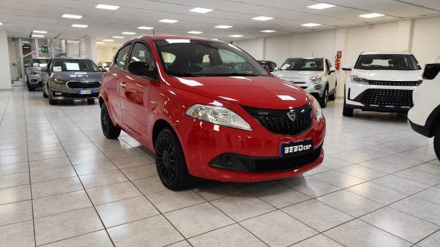 LANCIA Ypsilon 1.0 FireFly 5 porte S&S Hybrid Silver