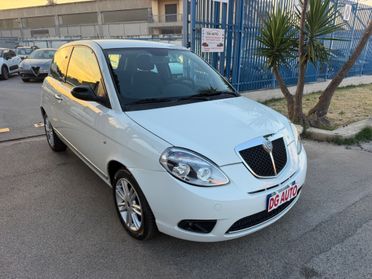 Lancia Ypsilon 1.2 benzina 69 cv 2011