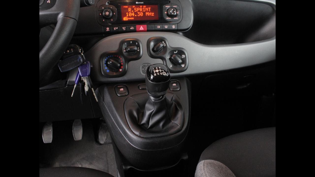 FIAT Panda III 2021 - Panda 1.0 firefly hybrid City Life s&s 70cv