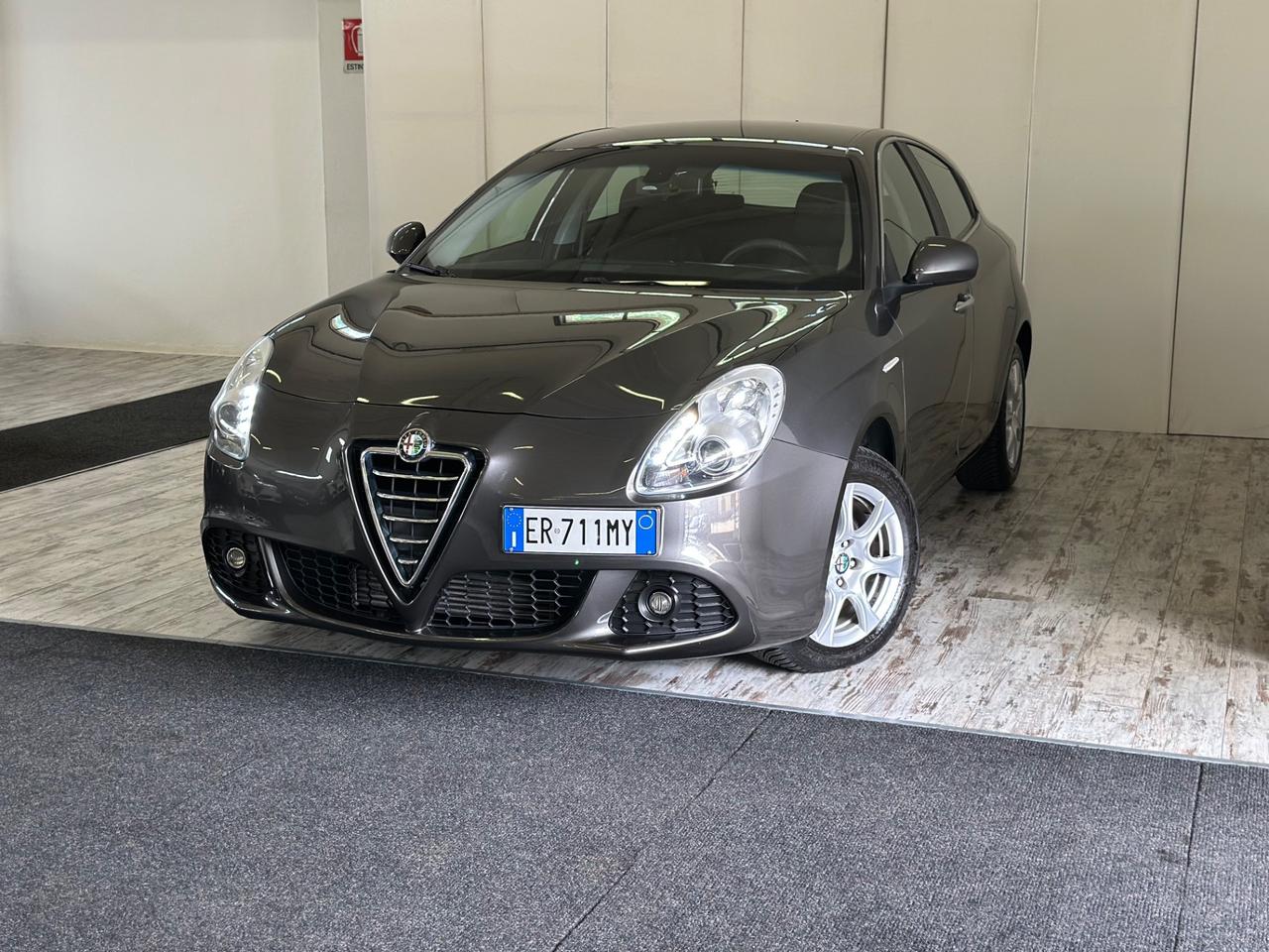 Alfa Romeo Giulietta 1.4 GPL Distinctive Ok Neopatentati