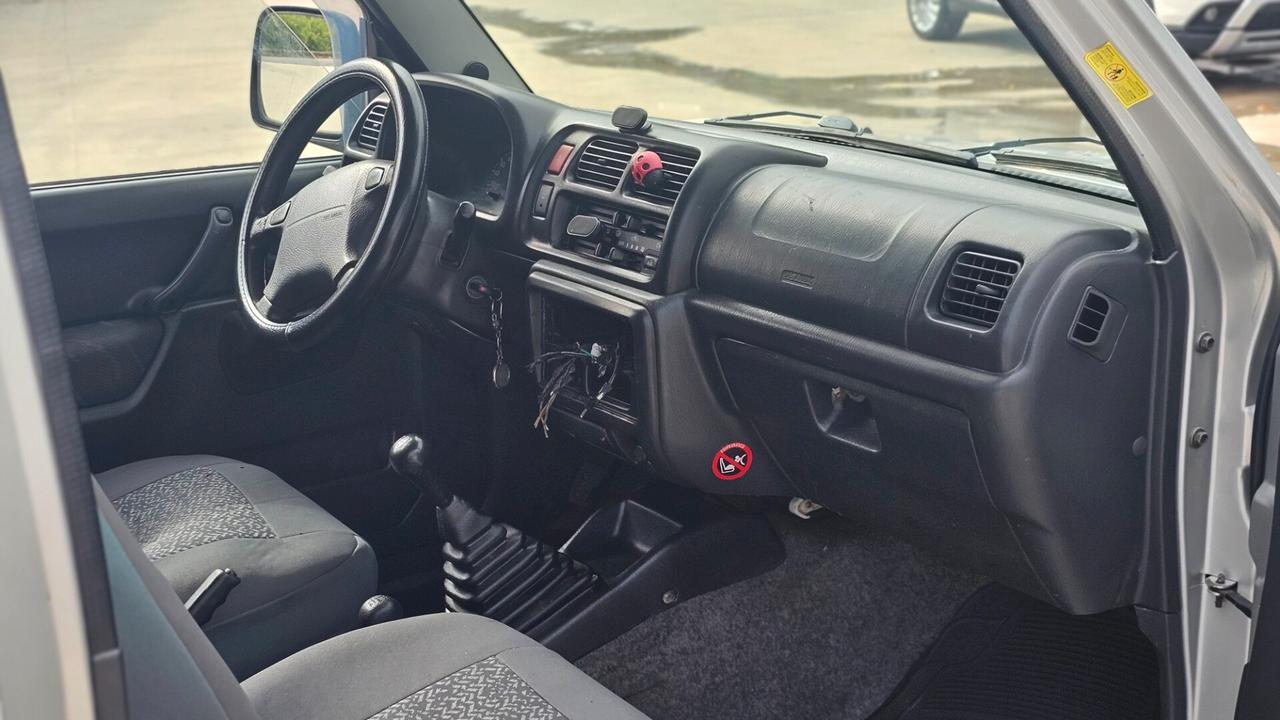 Suzuki Jimny 1.3i 16V cat 4WD JLX