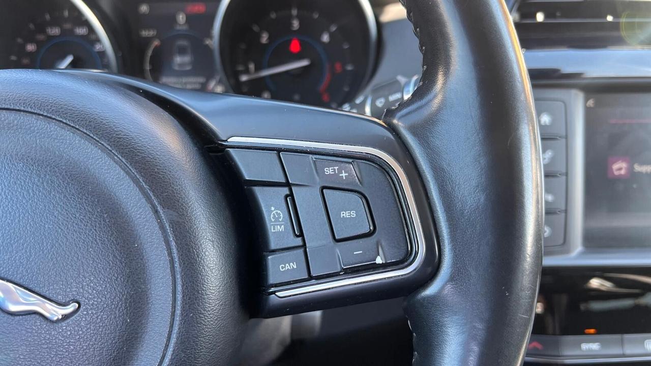 Jaguar F-Pace 2.0 D 163 CV R-Sport