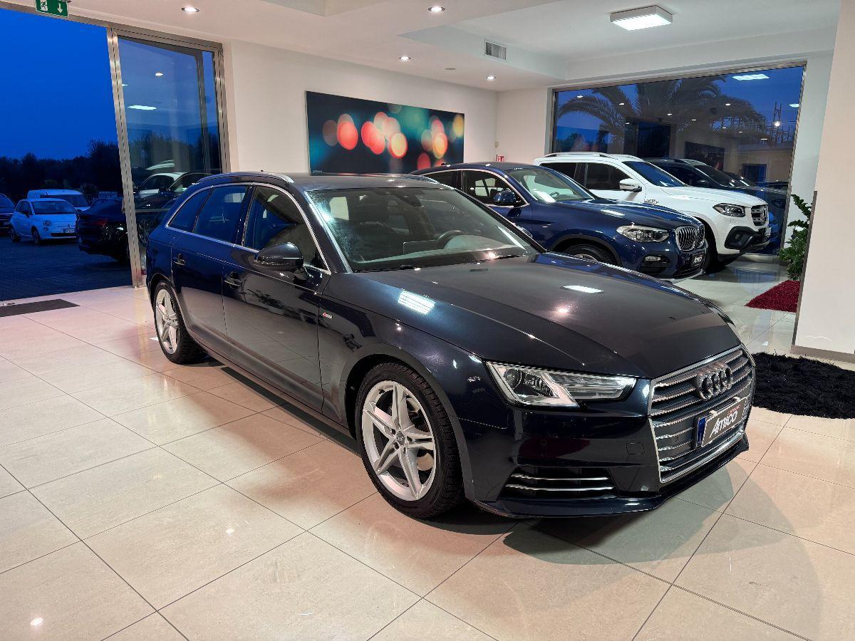 AUDI A4 2.0 TDI 150CV S tronic S line edition