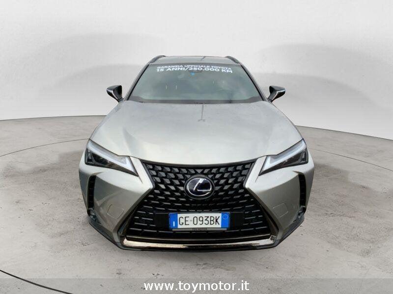 Lexus UX Hybrid Midnight