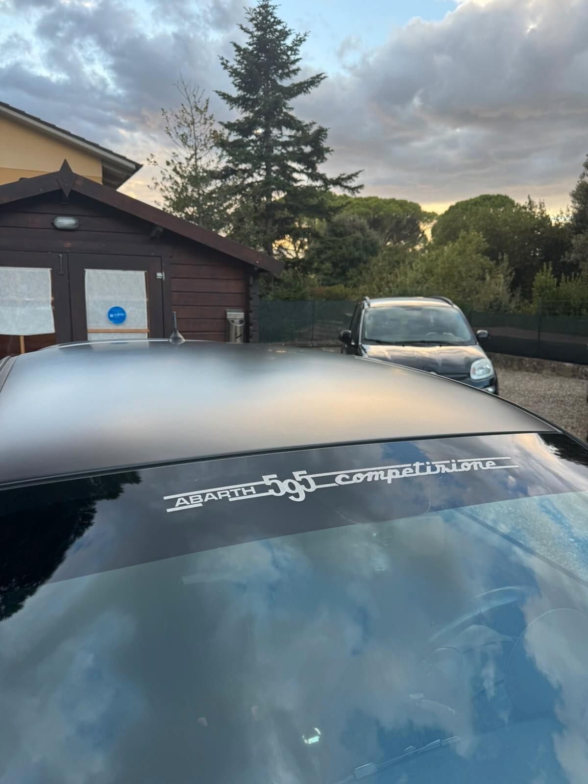 Abarth 595 1.4 Turbo T-Jet 180 CV Competizione