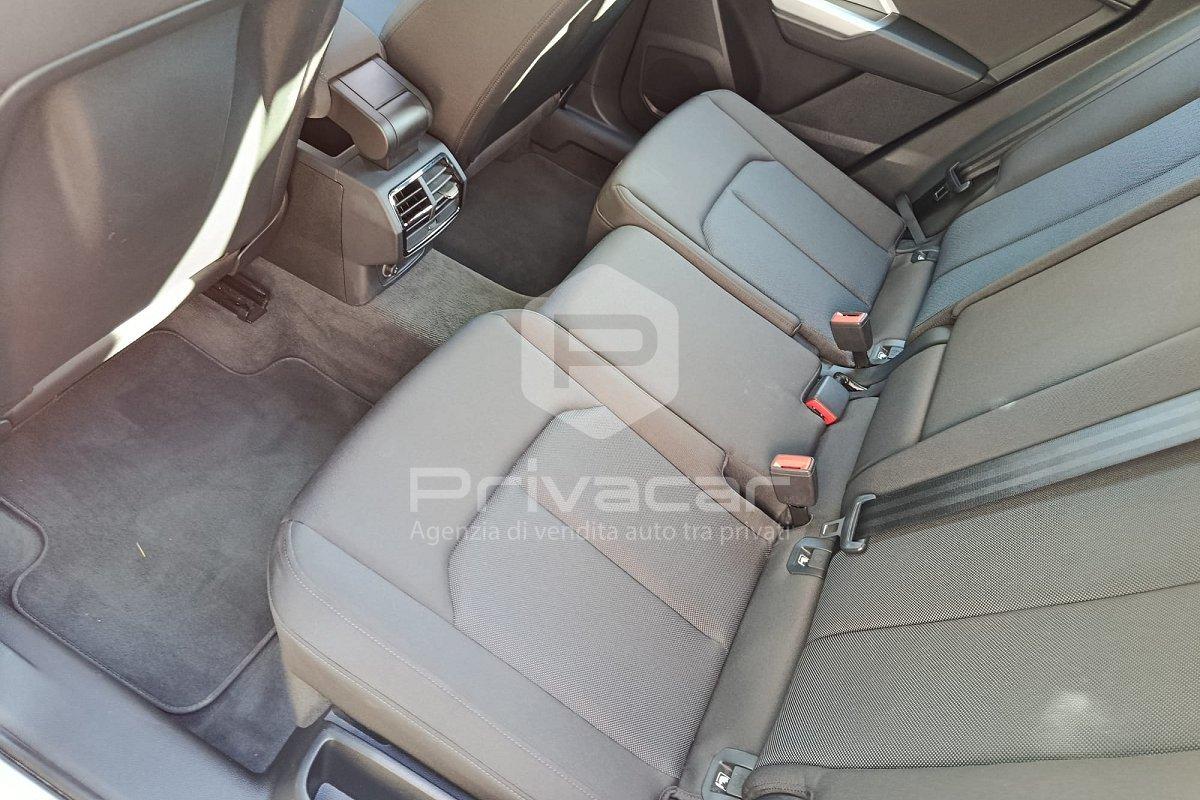 AUDI Q3 35 TDI S tronic Business Advanced