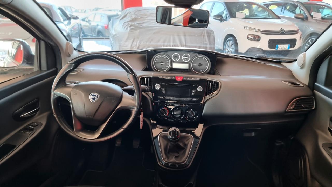 Lancia Ypsilon 1.3 MJT 16V 95 CV 5 porte S&S Gold