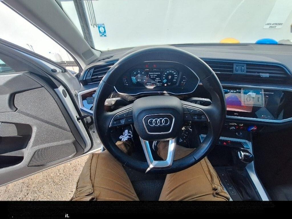 Audi Q3 35 TDI 150CV S-TRONIC BUSINESS ( FARI LED - VIRTUAL COCKPIT ADAPTIVE CUISE NAVI -MIRROR)
