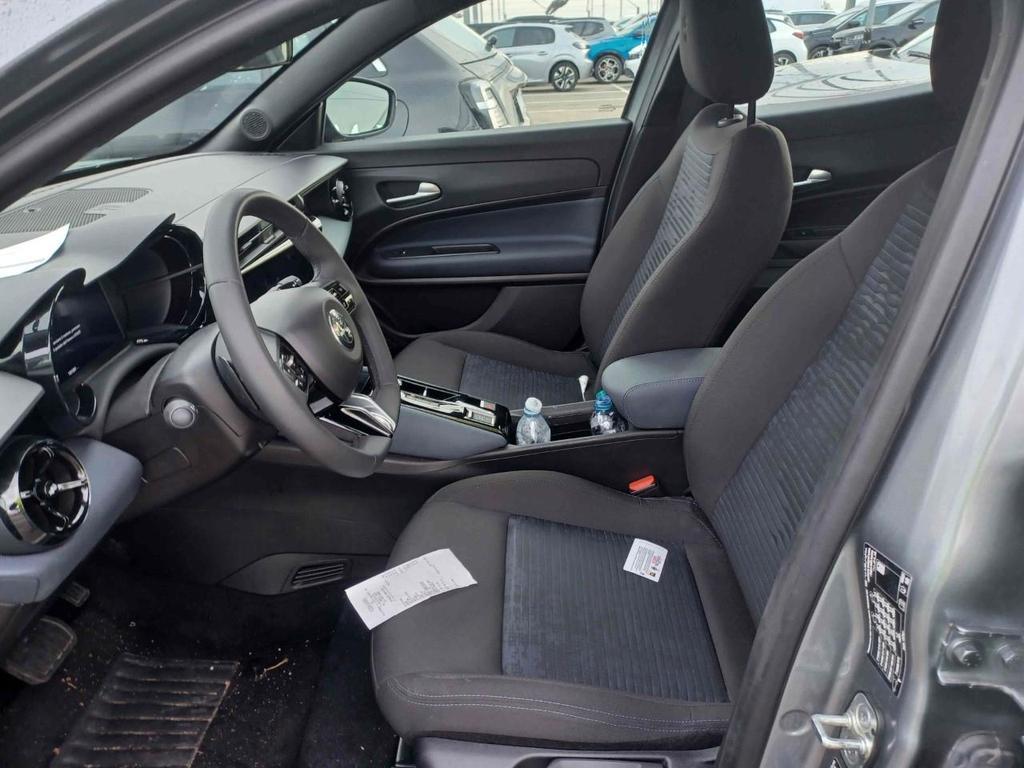 Alfa Romeo Junior 1.2 Hybrid ibrida eDCT6