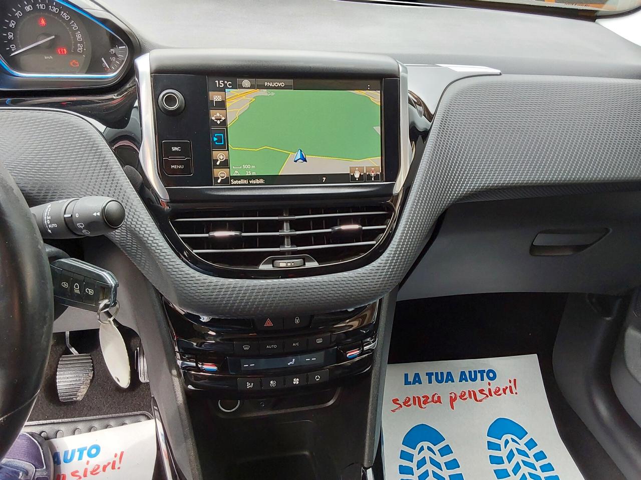 Peugeot 2008 1.6 HDi 90 CV Allure.