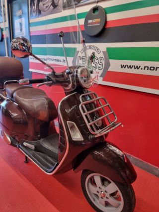 VESPA GTS 250 - ANNO 2012