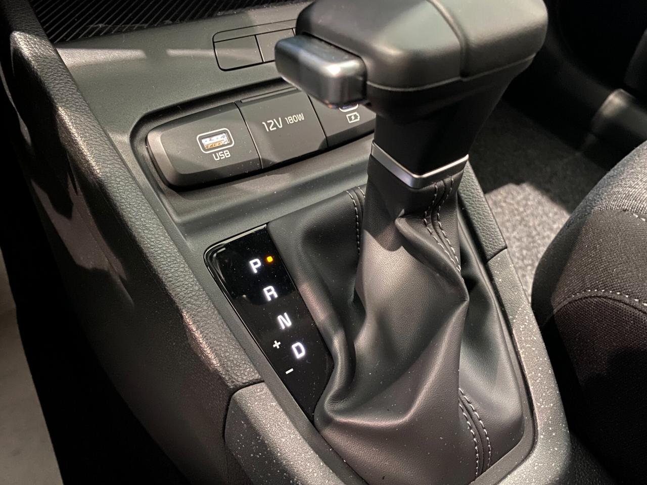 Kia Stonic 1.0 T-GDi 115 CV MHEV DCT Style