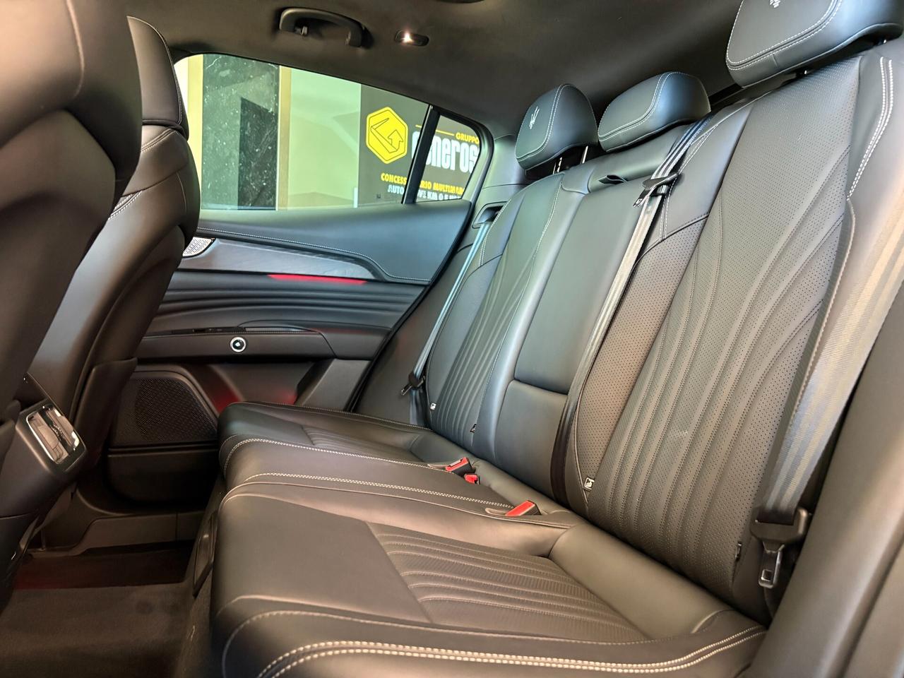 Maserati Grecale MHEV 330 CV AWD Modena