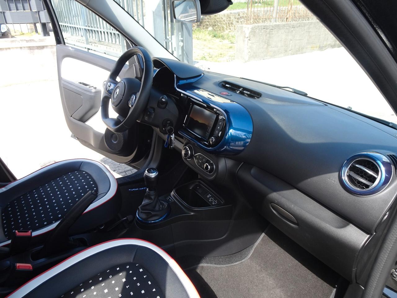 RENAULT TWINGO SCE 75 CV Signature