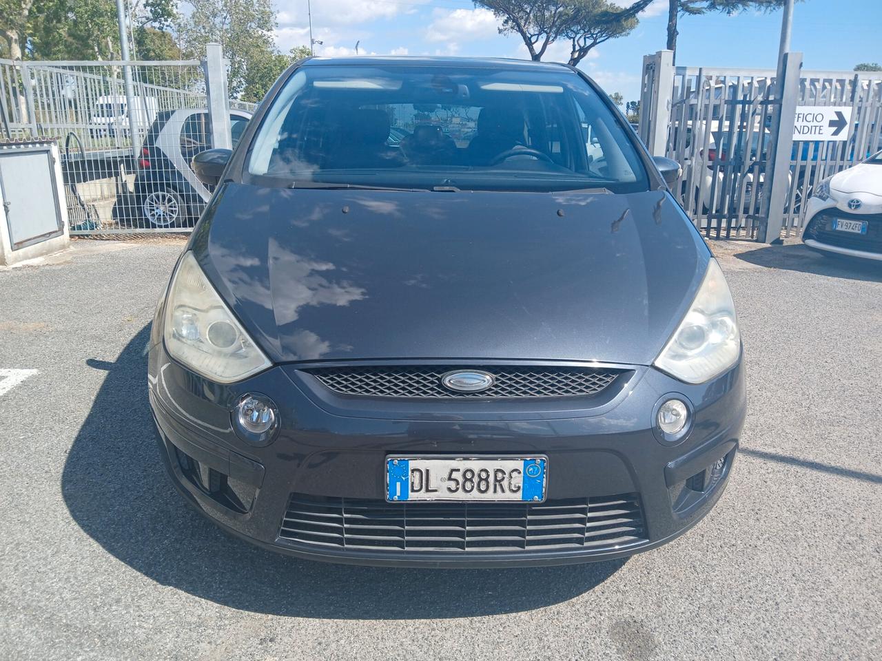 Ford S-Max 2.0 TDCi 140CV Titanium