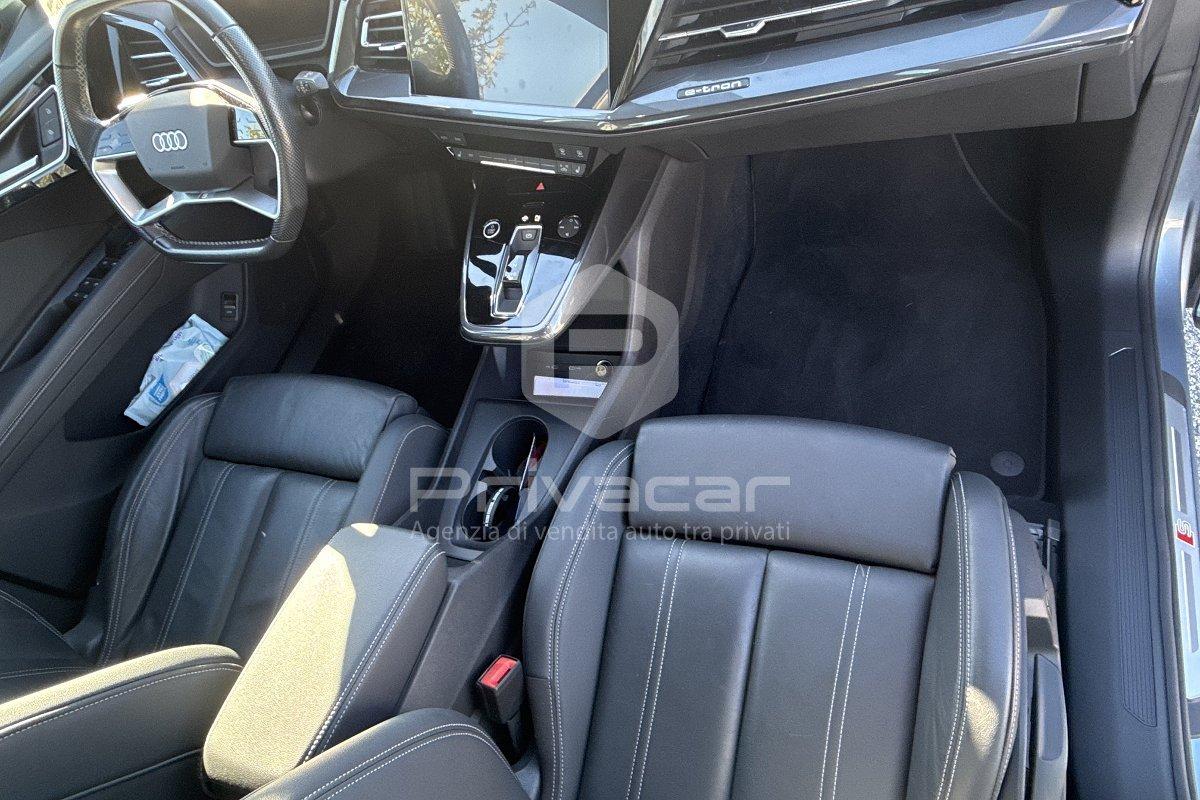 AUDI Q4 SPB 50 e-tron quattro S line edition