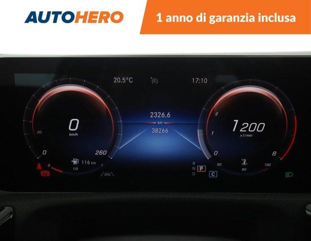MERCEDES-BENZ CLA 200 Automatic Premium