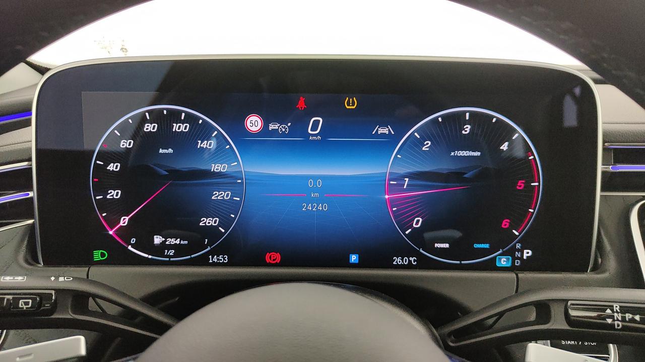 Mercedes-Benz E SW 220 d Advanced auto