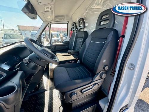 NUOVI IVECO DAILY 35c160 MY2024 passo 4100