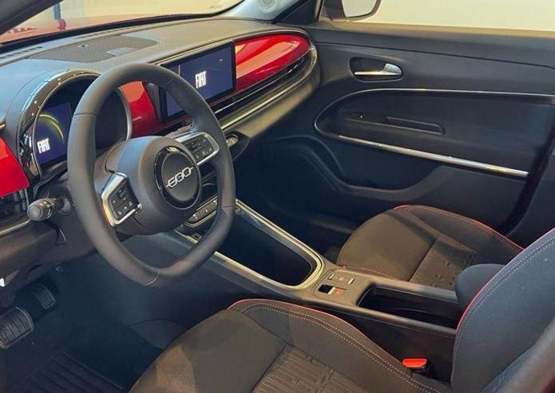 FIAT 600e Elettrica 156cv Red